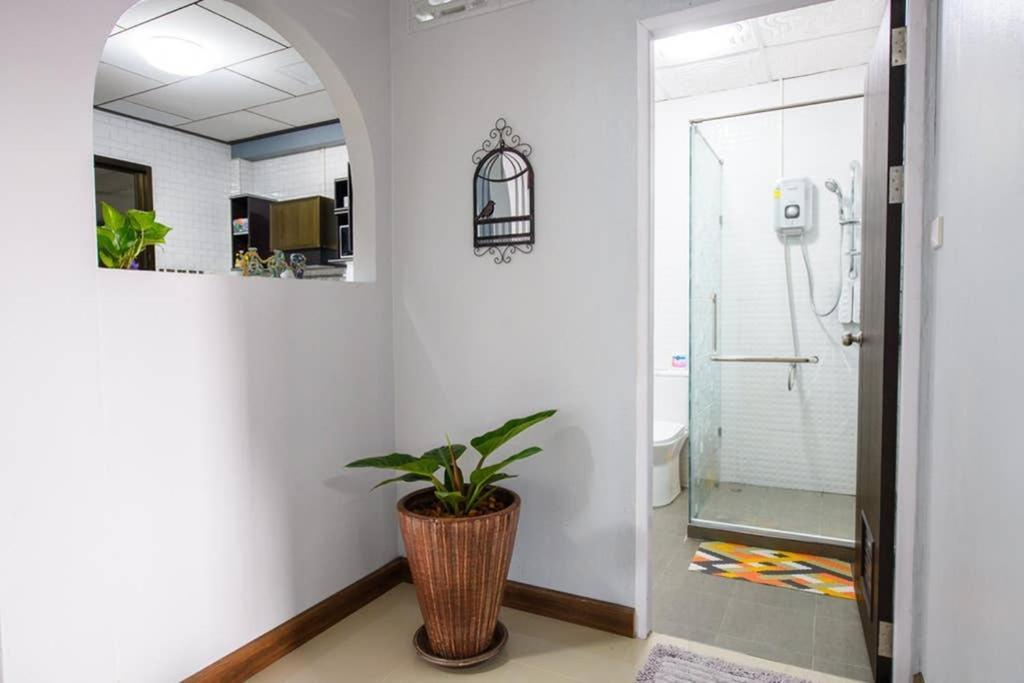Bluebell House Hatyai - Cosy 3 Bedrooms For 10 Pax - 9 Mins Drive To Lee Grd Ban Kho Hong Esterno foto